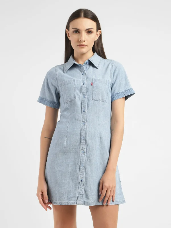 Women's Solid Spread Collar Dress